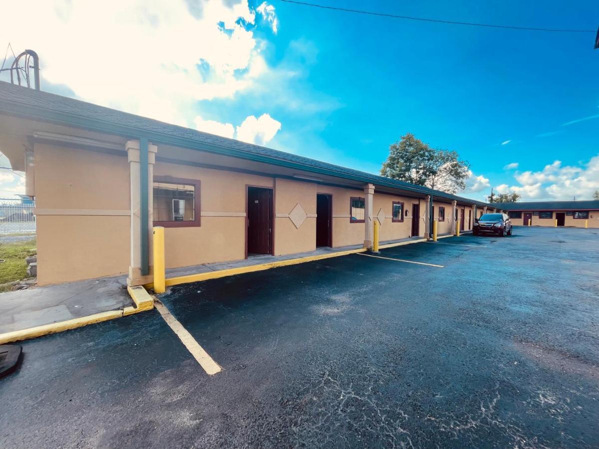 Royal Palms Motel & Rv Park Nueva Orleans Exterior foto